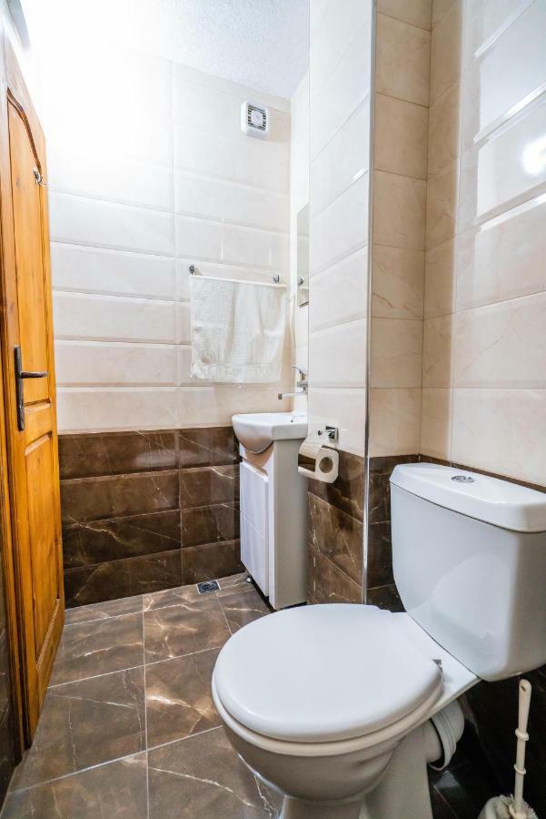 Toni'S Guest House Мельник Экстерьер фото